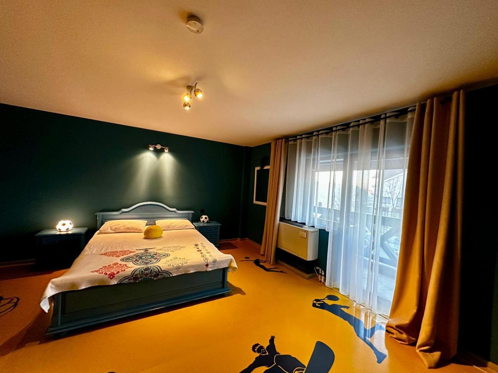 Vila Alsace Podu' Cu Lanturi Bacău Exterior foto